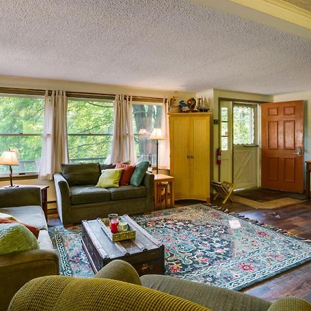 Great Valley Home With On-Site Pond, 7 Mi To Skiing! Ngoại thất bức ảnh